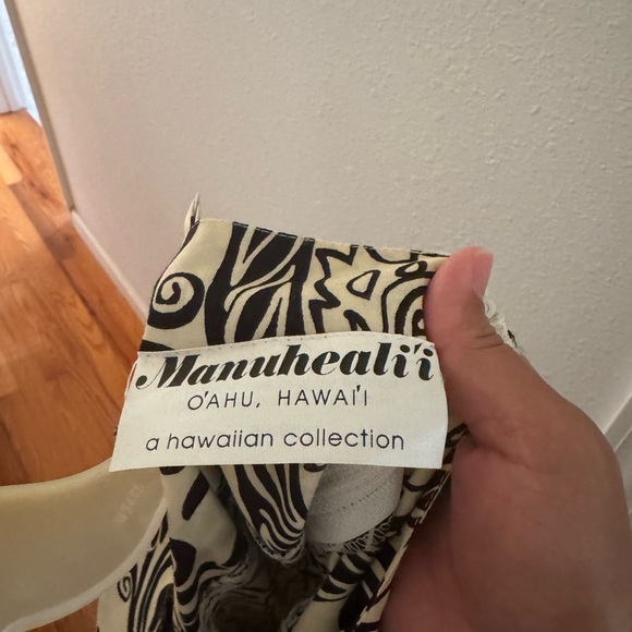 Vintage Manuhealii Black and Cream Maxi Dress - Picture 4 of 6